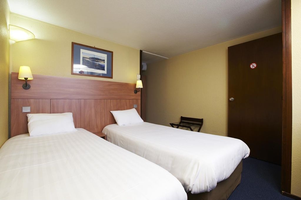 Kyriad Angers Sud Ponts-de-cé Hotel 3*
